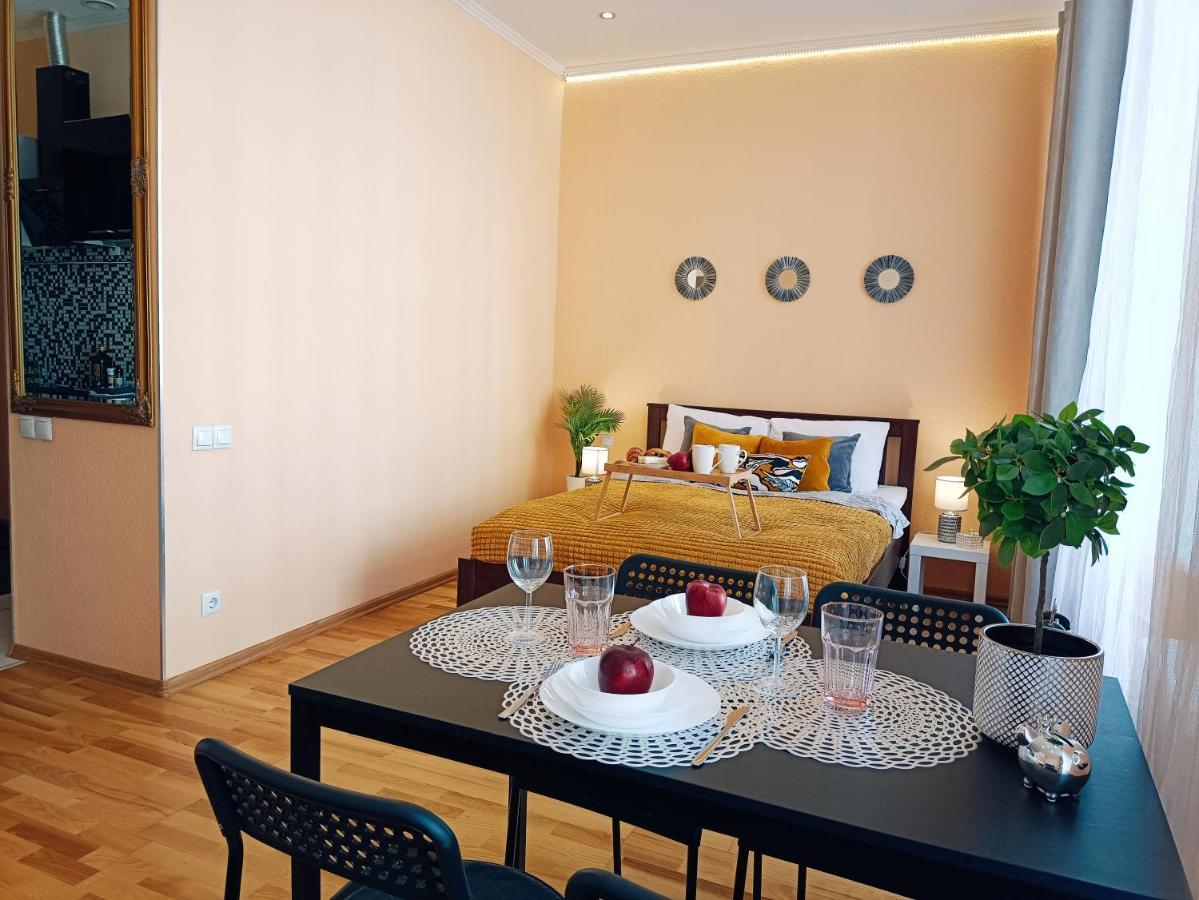 Centrally Located Studio Apartment รีกา ภายนอก รูปภาพ